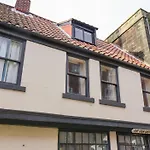 Stowaway Church Street *